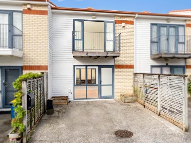 House for rent in Crown Lynn Yards, Whau