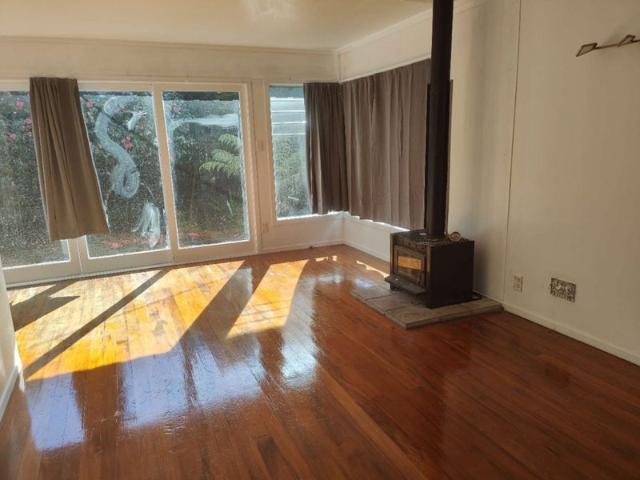 House for rent in North Titirangi, Whau