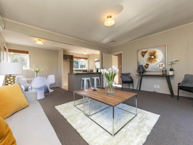House for rent in North Titirangi, Whau