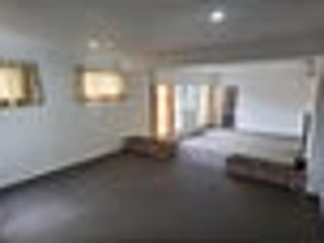 House for rent in Kelston