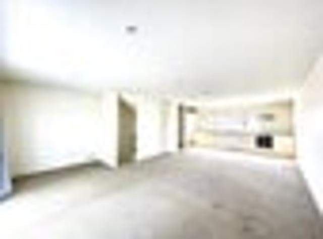 Townhouse for rent in Crown Lynn Yards, Whau