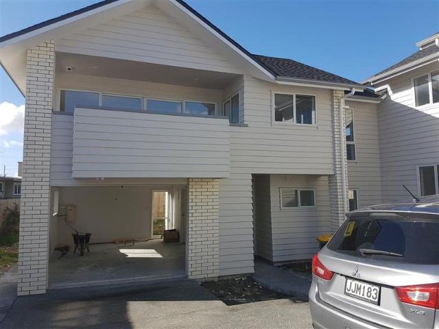 House for rent in Oratia