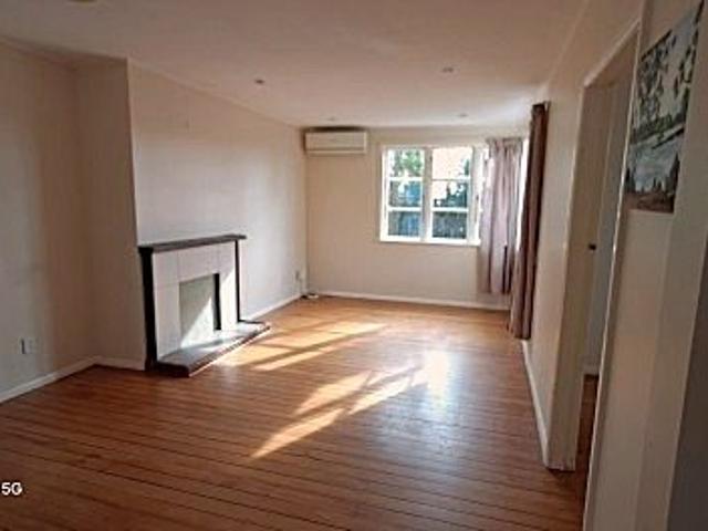 House for rent in Oratia, Oroua County