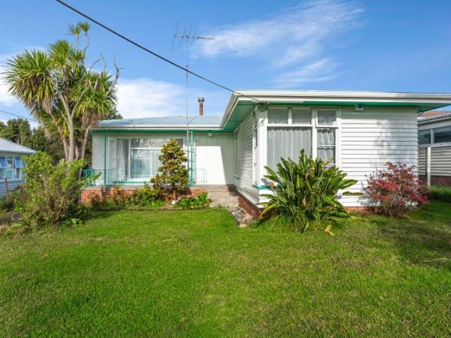 House for rent in Oratia, Oroua County