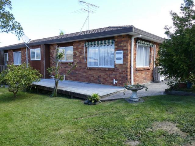 House for rent in Green Bay, Whau
