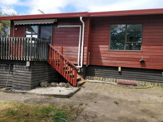 House for rent in Oratia, Oroua County