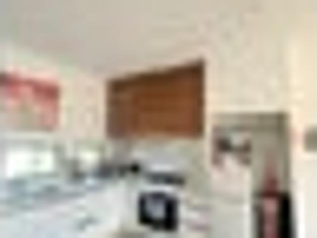 Townhouse for rent in Green Bay, Oroua County