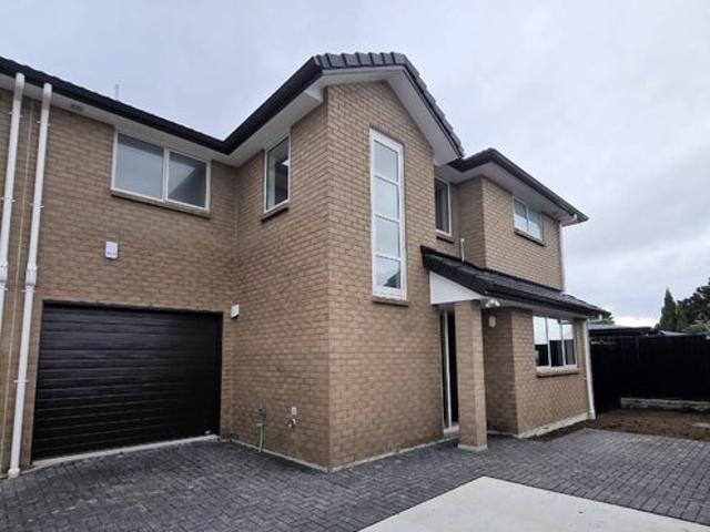 House for rent in New Lynn, Oroua County