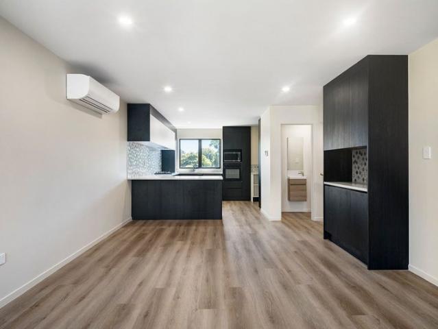 House for rent in Oratia