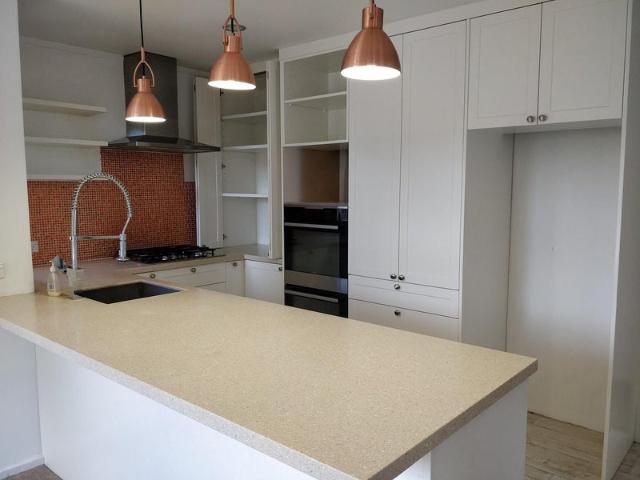 House for rent in Oratia, Oroua County
