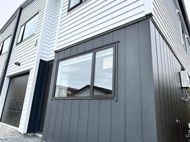 House for rent in New Lynn, Oroua County