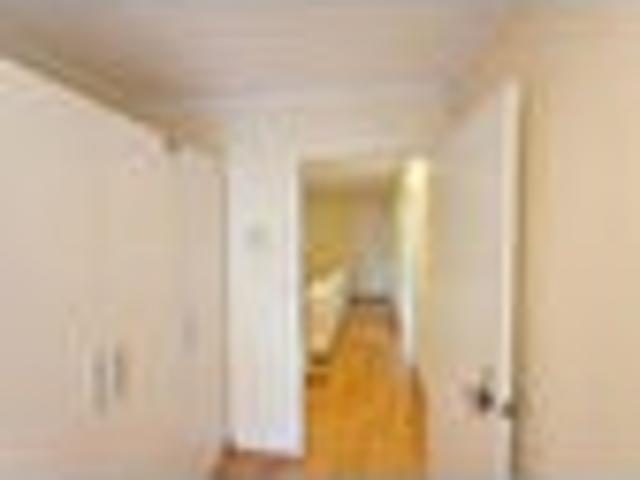 Apartment for sale in New Lynn, Oroua County