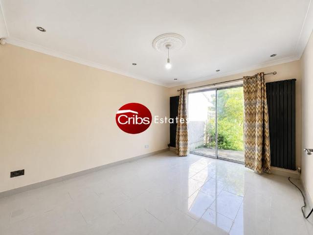 House for rent in Motspur Park, Greater London