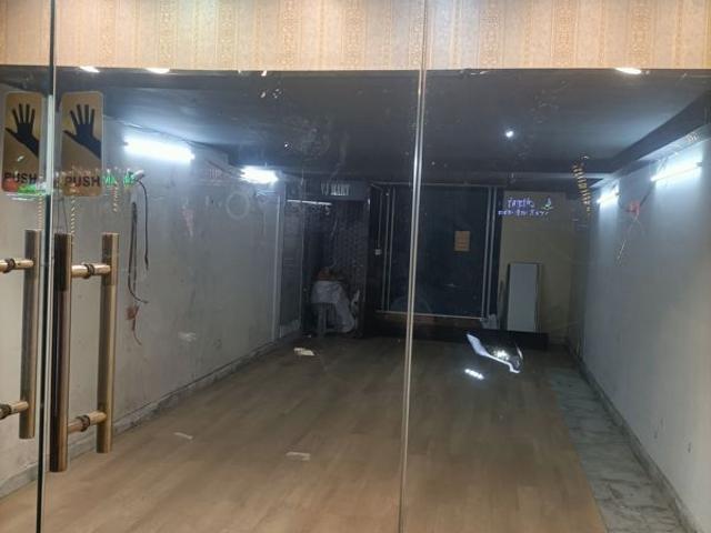 Commercial for rent in Calcutta, West Bengal