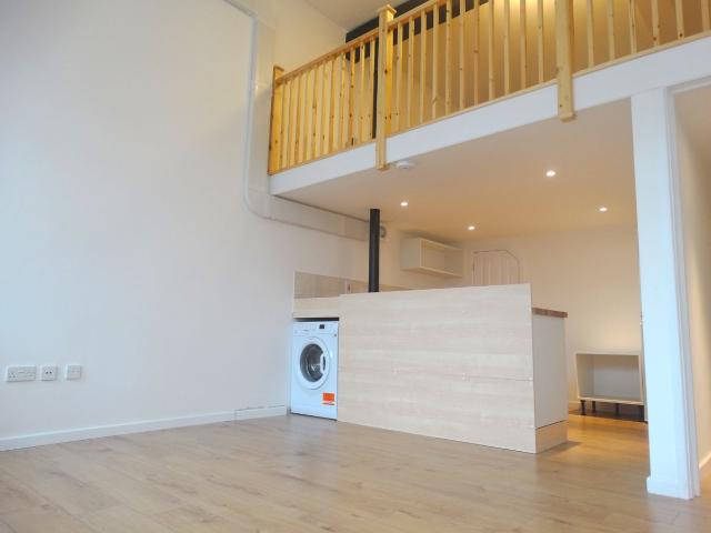 Apartment for rent in Bocking, Chipping Hill