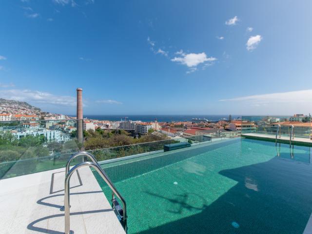 Apartamento alugar em Imaculado Coração de Maria, Funchal