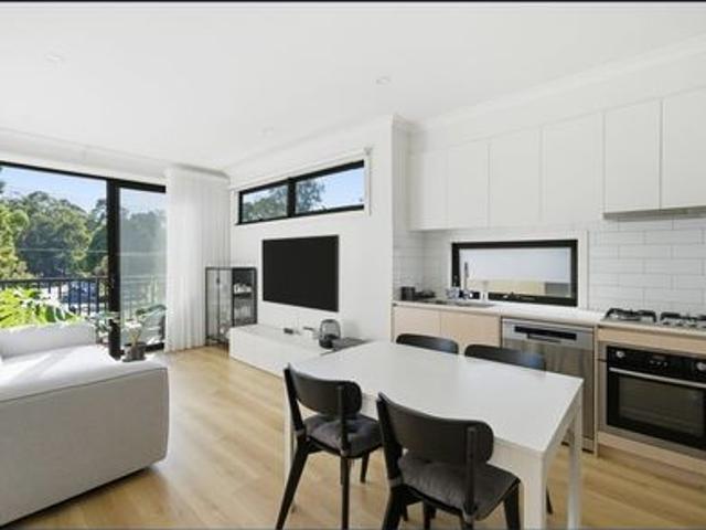 Townhouse for rent in Camerons Creek, Victoria