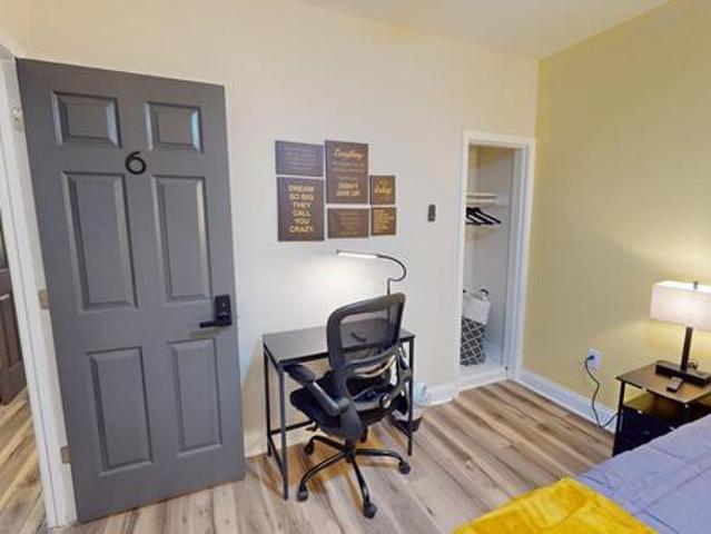 Room for rent in Gibsonton, Maryland