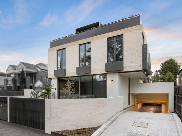 Townhouse for sale in Camerons Creek, Victoria