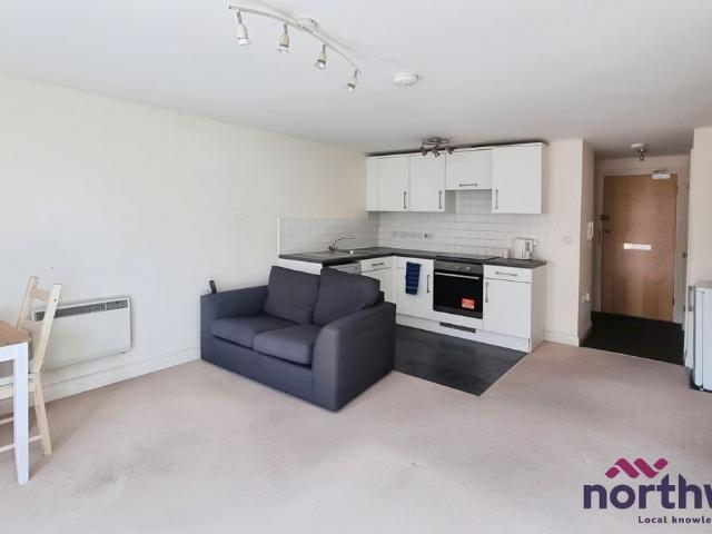 Studio for rent in Watergate, Devon