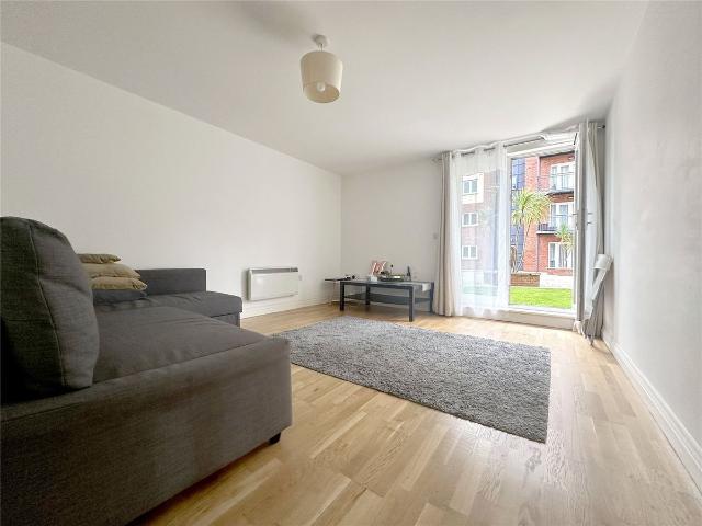 Apartment for rent in Watergate, Devon