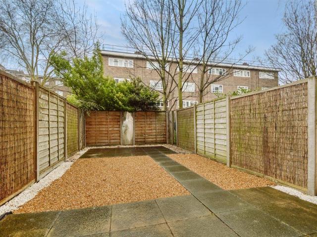 House for rent in Hoxton, Greater London