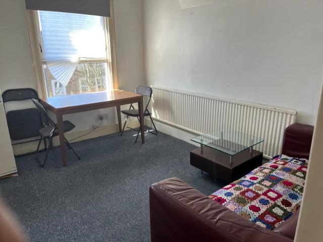 Apartment for rent in Brownswood Park, Stoke Newington
