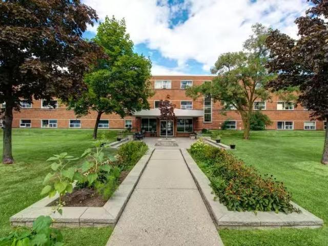 Condo for rent in Ancaster, Ontario