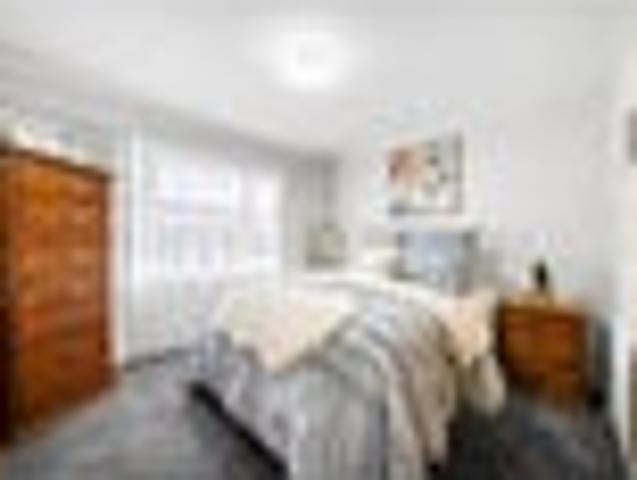 House for sale in Sunline Estate, Papakura