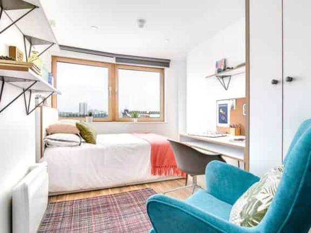 Apartment for rent in Sands End, Greater London