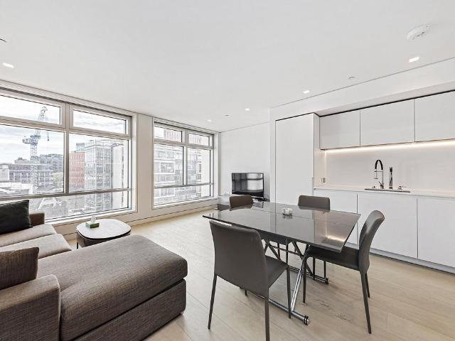 Apartment for rent in Saint Giles, Bloomsbury