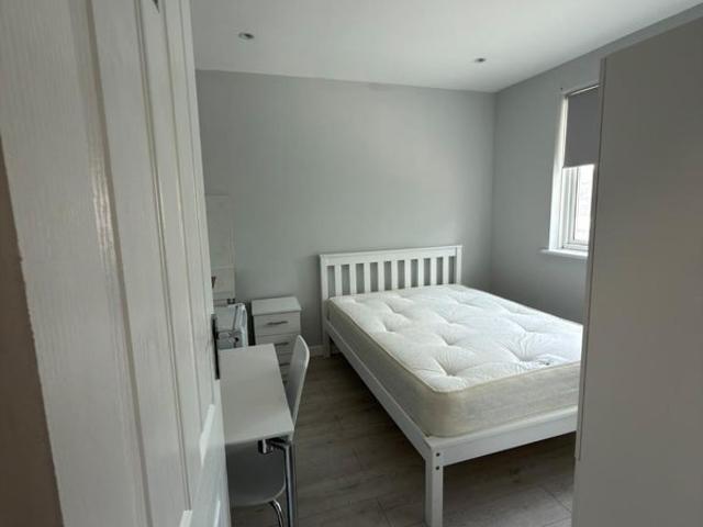 Studio for rent in The Slade, Oxfordshire