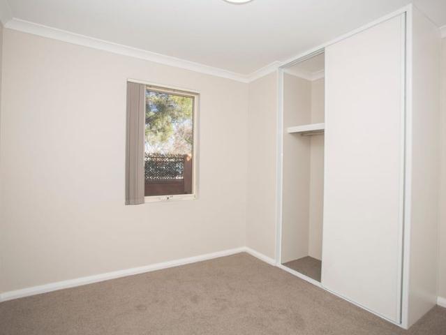Townhouse for rent in Woodbridge, Western Australia