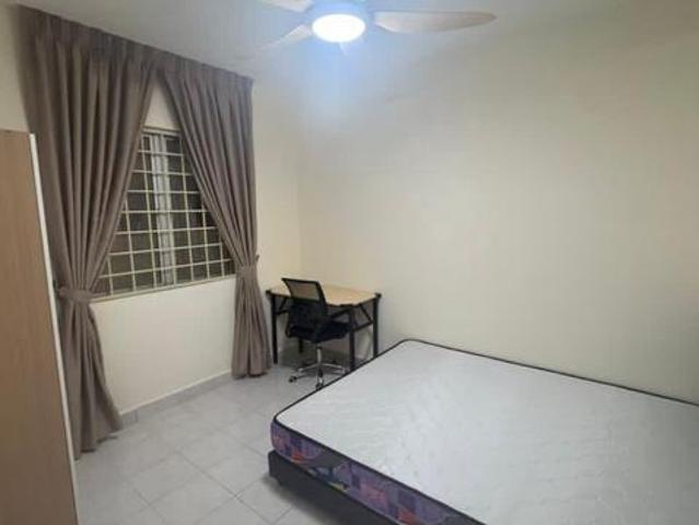Apartment for sale in Petaling, Damansara Damai