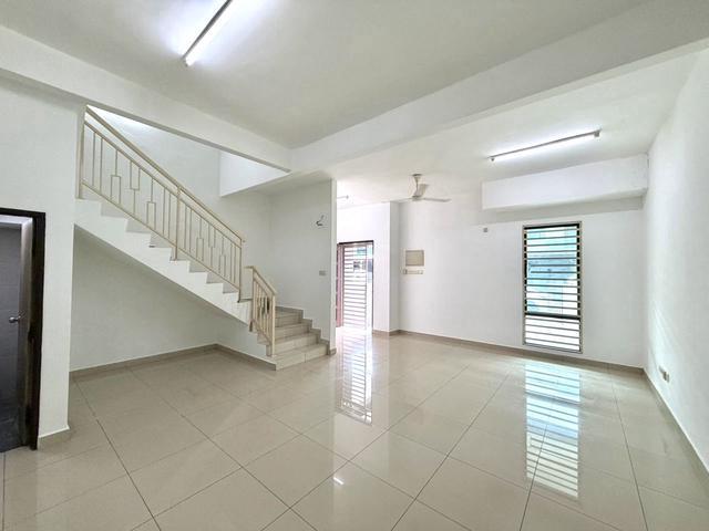 Terraced House for rent in Wellesley, Penang