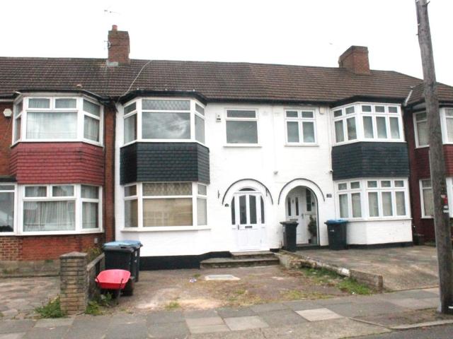 House for rent in Edmonton, Greater London
