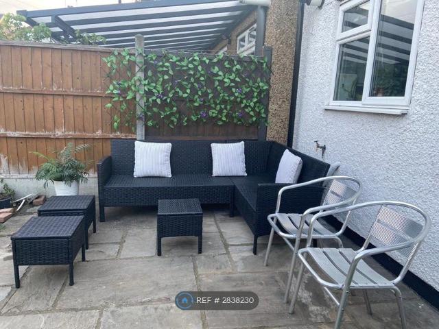 House for rent in Edmonton, Greater London