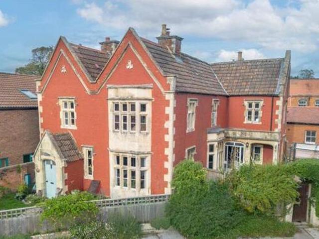 House for sale in Devizes, Wiltshire