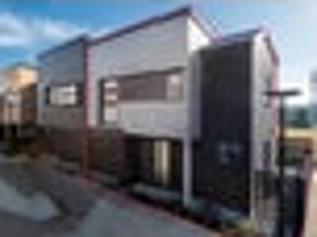 Townhouse for sale in Hobsonville