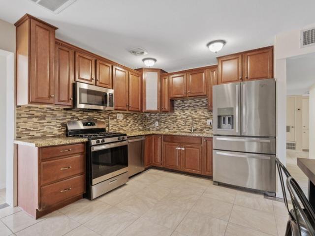 Room for rent in Laveen, Arizona