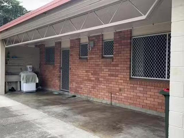 Apartment for rent in Pimlico, Queensland