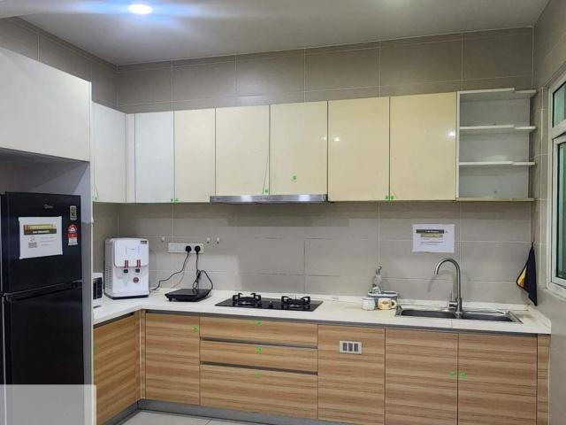 Room for rent in Petaling, Alam Impian