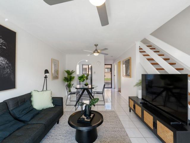 Townhouse for sale in Toombul, Queensland