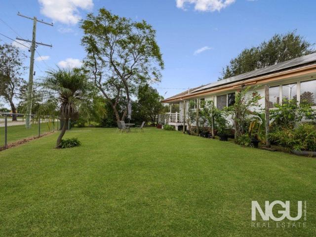 House for sale in Redbank, Greater Brisbane