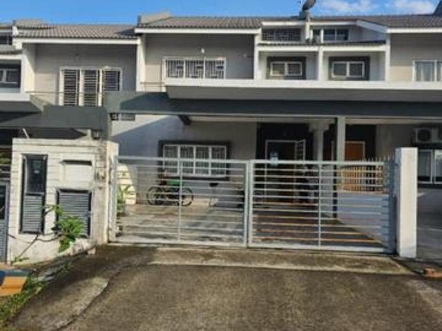Terraced House for sale in Tanjong Sepat, Selangor