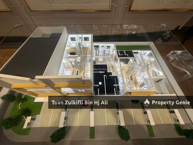 Townhouse for sale in Tanjong Sepat, Selangor
