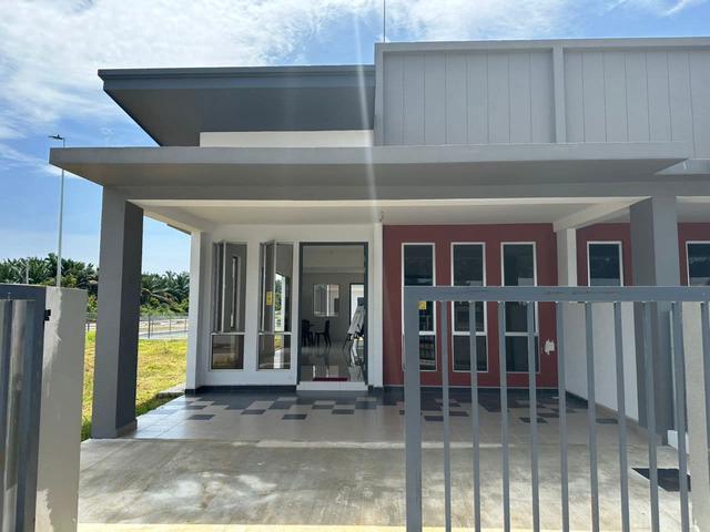 Terraced House for sale in Tanjong Sepat, Selangor