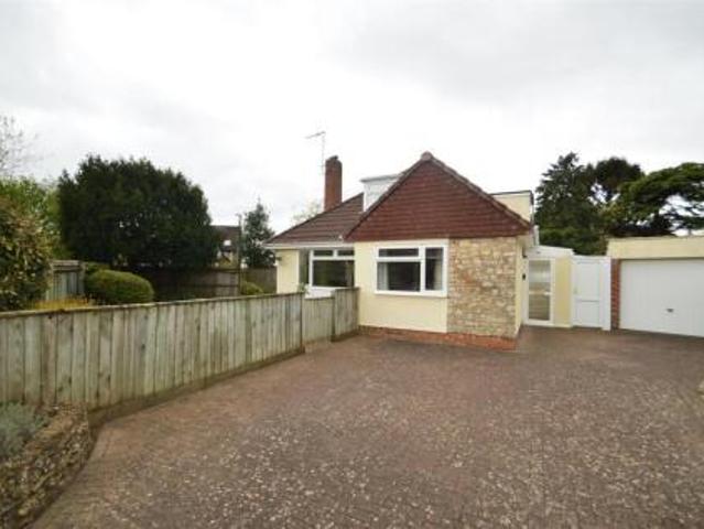 Room for rent in Cherry Orchards, Bristol