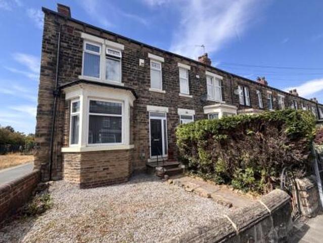 Room for rent in Austhorpe, Leeds