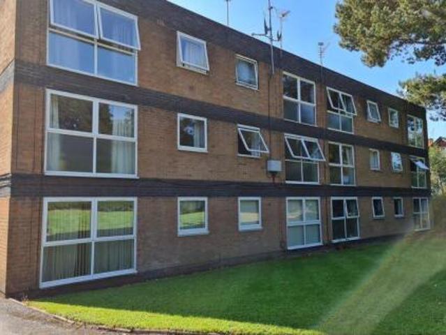 Room for rent in Lifford, Birmingham